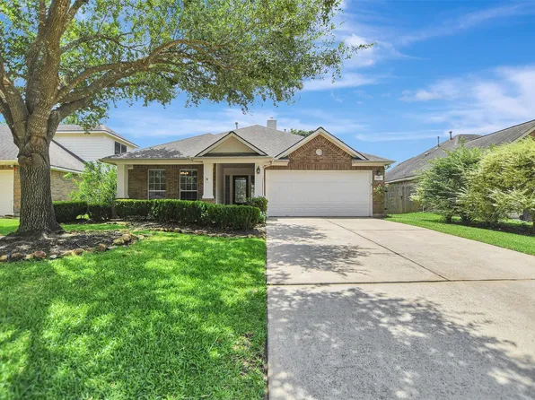 11915 Lois Lane Dr, Pinehurst, TX 77362