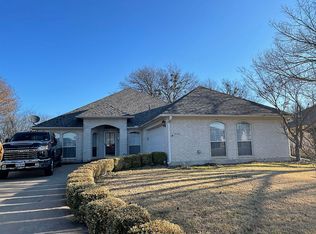 1540 Nottingham Dr, Kaufman, TX 75142