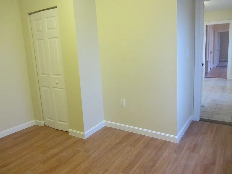 44 Jefferson St — Photo 10