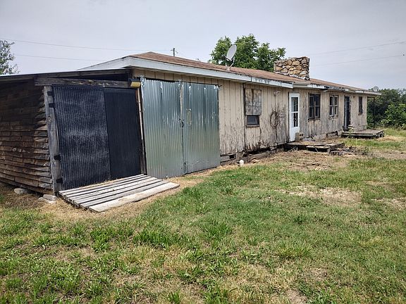 4th image of 369 Driftwood Lane