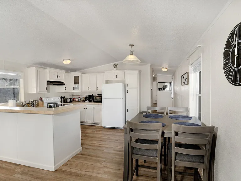 5880 Old Kirtland Hwy #6 — Photo 6