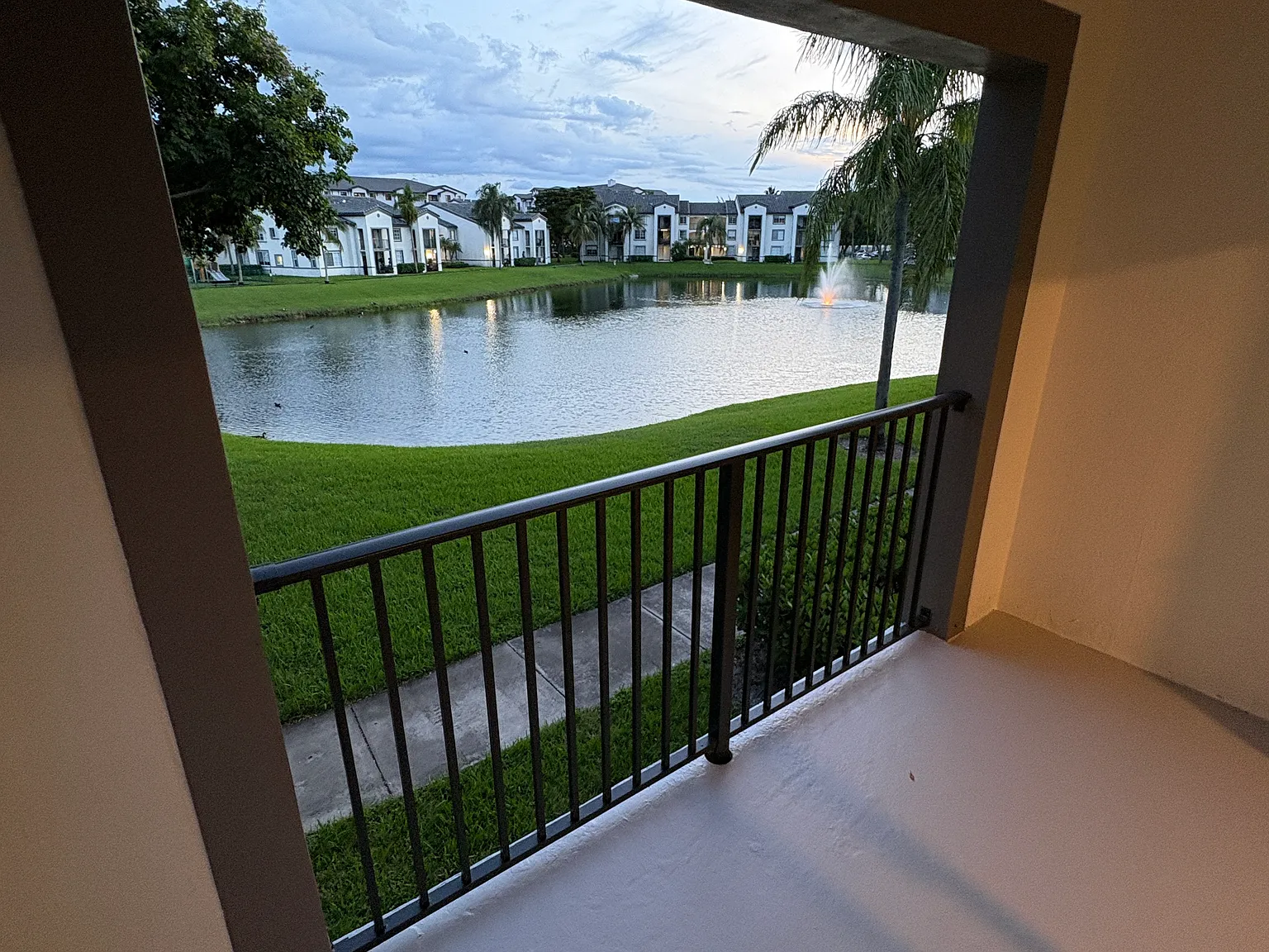 1 bed, 743 sqft, $2,250 — Photo 1