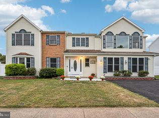 1064 Muscovy Ln, Bensalem, PA 19020