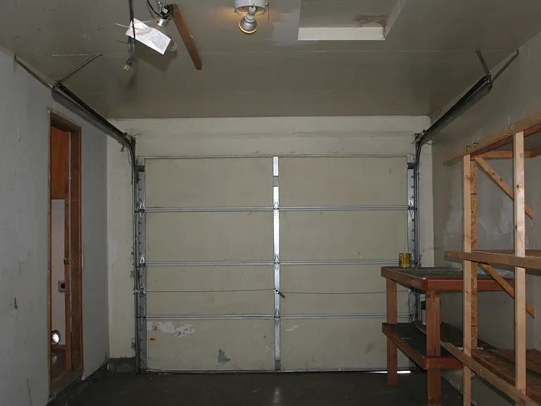 1777 NE Tucson Way — Photo 15