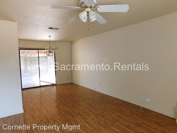 4th image of 3723 Myrtle Ave