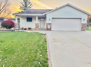 13500 Lynn Ave, Savage, MN 55378