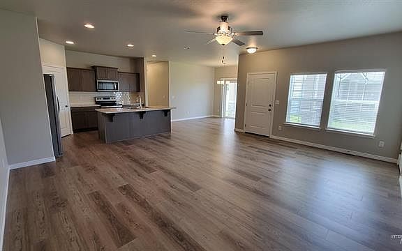 Great Room, Kitchen, Nook