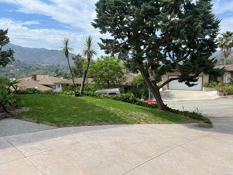 1860 Verdugo Loma Dr #A — Photo 31