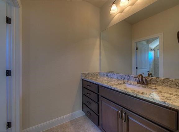 4th image of 5448 Diamante Dr