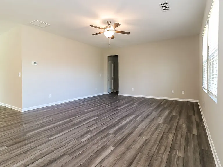 515 Knightsbridge Ln — Photo 6