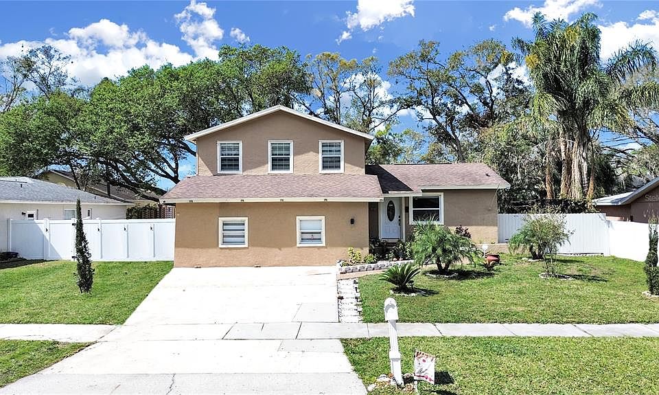 1st image of 3210 Acapulco Dr