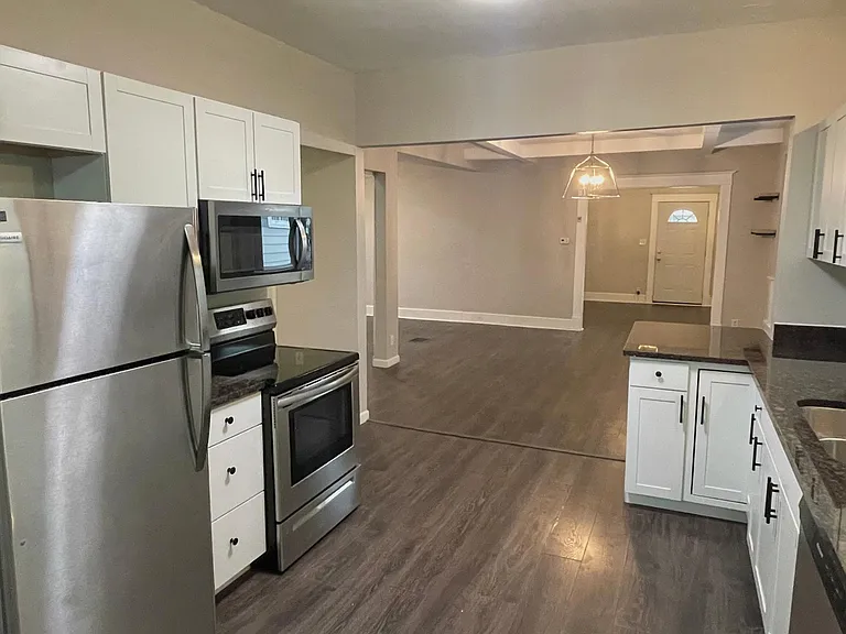 4026 Graceland Ave — Photo 18
