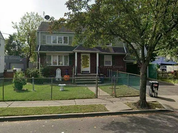 46 Macarthur Ave, Lodi, NJ 07644