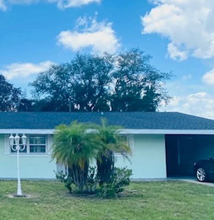 1421 Penny Ave