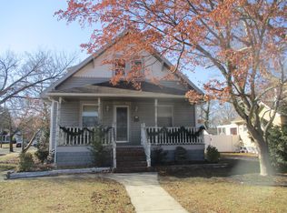 120 S Packard St, Hammonton, NJ 08037