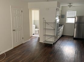 4 Elm Ct, Maywood, NJ