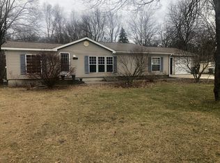 281 Mae Rose Ave, Holland, MI 49424