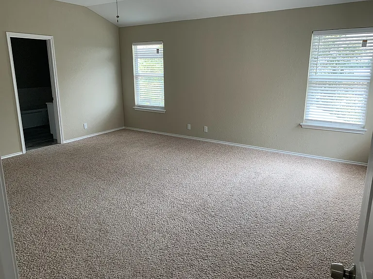 5716 Watercress Dr — Photo 16