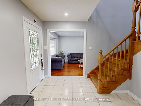 4th image of 217 Colette Dr