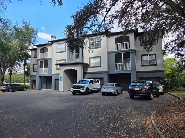 13304 Sanctuary Cove Dr Unit 302, Temple Terrace, FL 33637