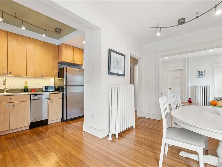10 Bowdoin St #2 — Photo 10