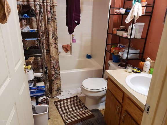 5th image of 3810 N Lee St