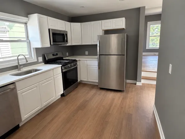 134 Clifton St #2, Malden, MA 02148