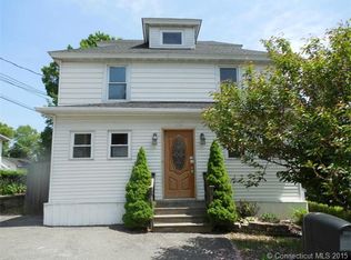 28 Harker Ave, Waterbury, CT 06705