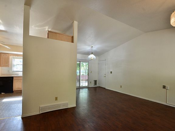 4th image of 6736 Bishop Dr
