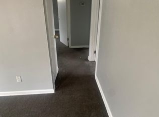 24291 Scotia Rd, Oak Park, MI 48237