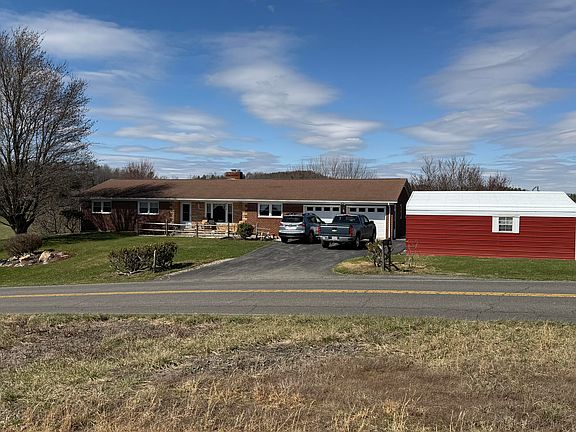 2nd image of 263 Indian Valley Rd NW