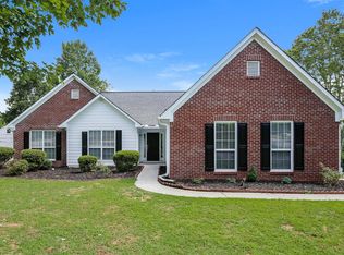 5912 Sycamore Ridge Dr, Sugar Hill, GA 30518