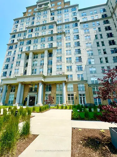 135 James St S Photo 1