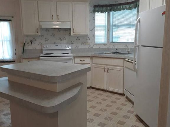 2nd image of 5200 28th St N #366
