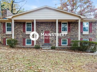 104 Oak Forest Dr, Birmingham, AL 35217