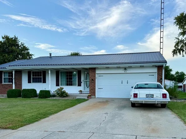 913 Canterbury Dr, Celina, OH 45822