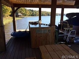 2nd image of 15618 Chesdin Manor Dr