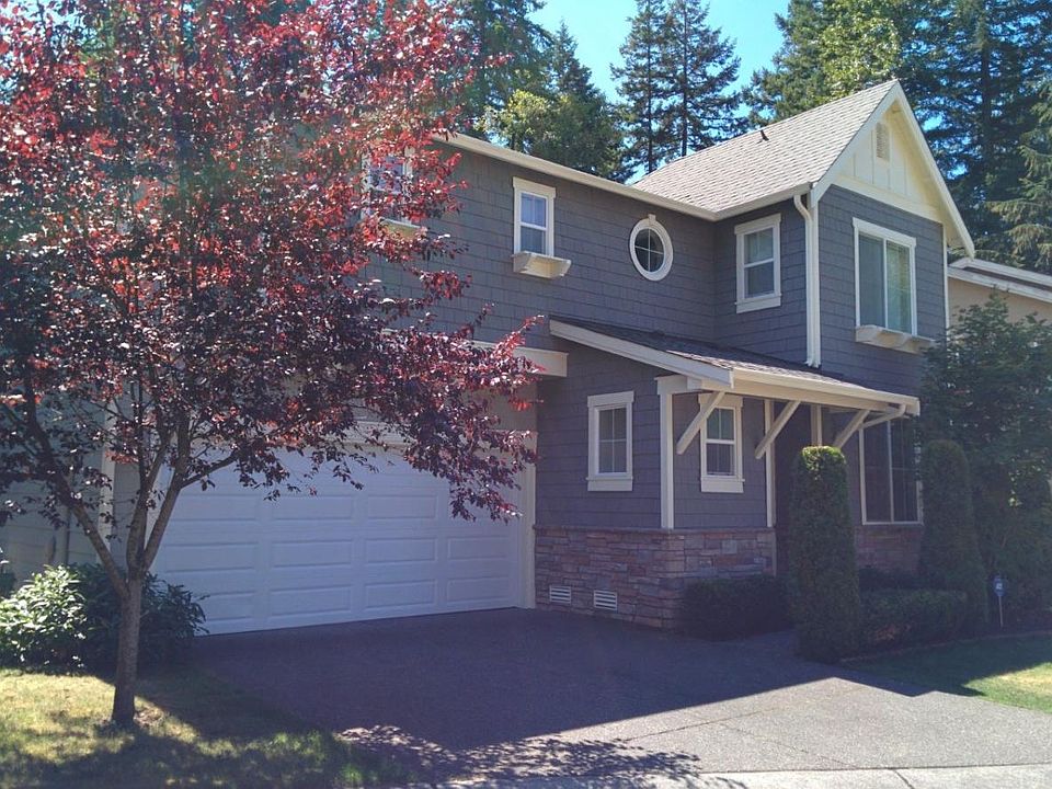 1st image of 8110 233rd Pl NE