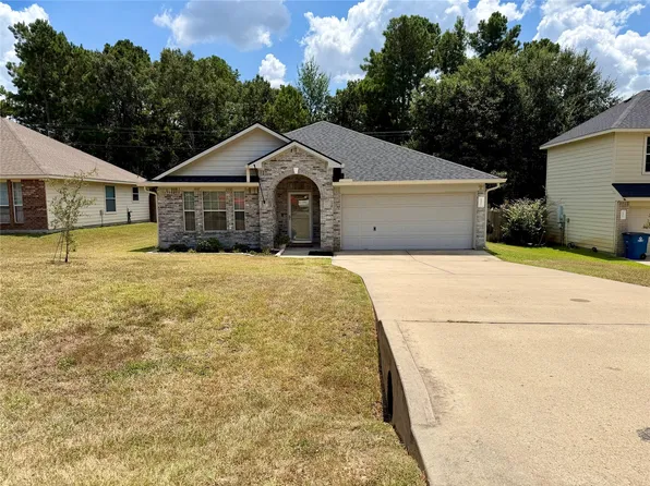5496 N Buffalo Cir, Willis, TX 77378