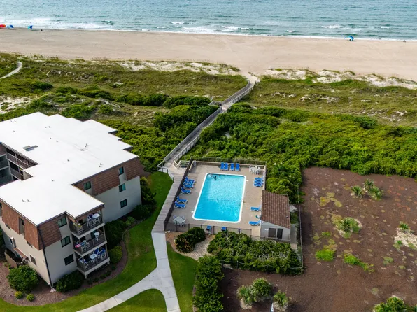 2008 E Ft Macon Road #A6, Atlantic Beach, NC 28512