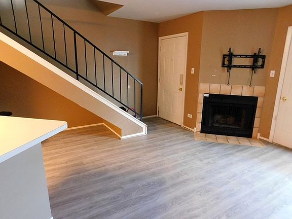 4th image of 1317 E Wyndham Cir APT 103