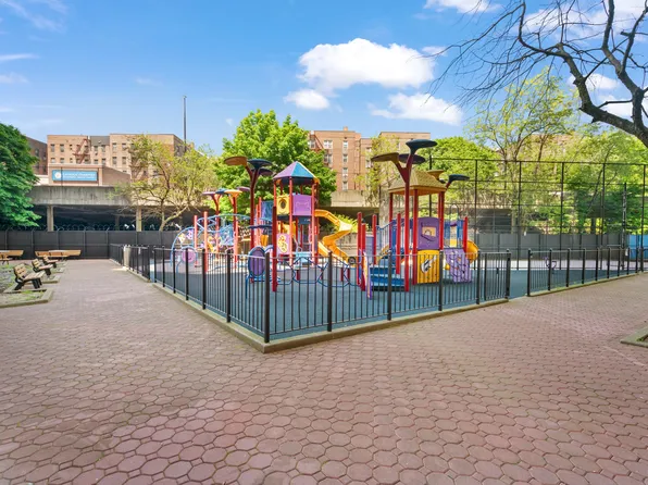 1655 Flatbush Avenue image 11 of 12