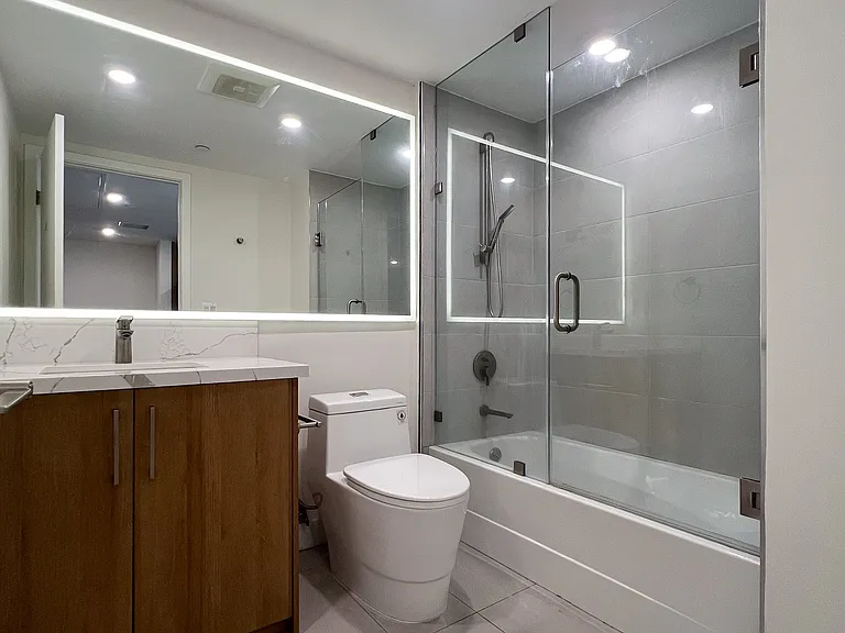 941 N Martel Ave #100B — Photo 1
