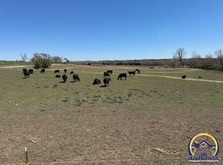 2525 NE 62nd St, Topeka, KS 66617