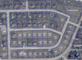 301 Countryside Dr, Stillman Valley, IL 61084