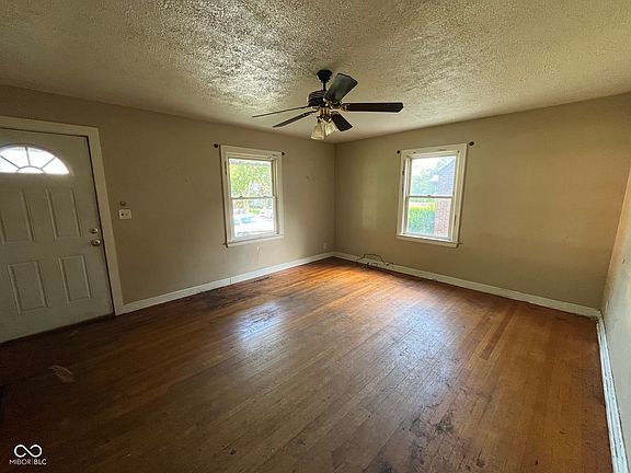 3rd image of 3105 Sheridan St