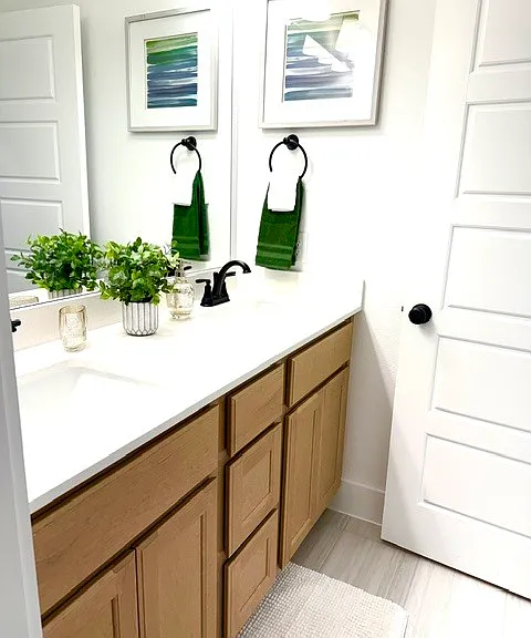 17141 Oxborough Dr — Photo 31