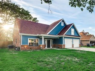 5367 Wild Oak Rd, Balch Springs, TX 75180