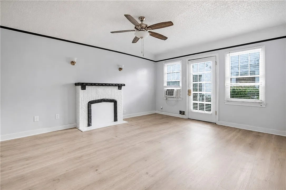 1 bed, 750 sqft, $2,295 — Photo 4