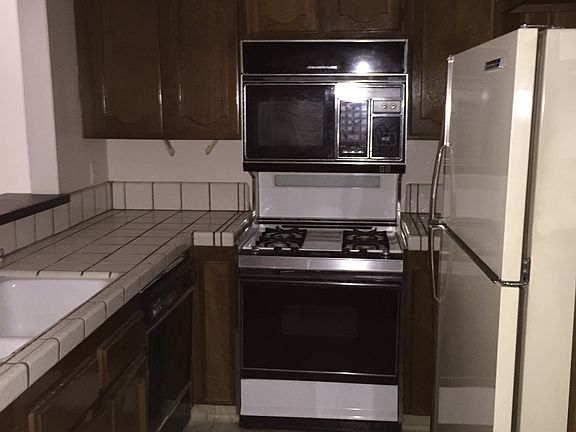5th image of 21650 Burbank Blvd Unit 118